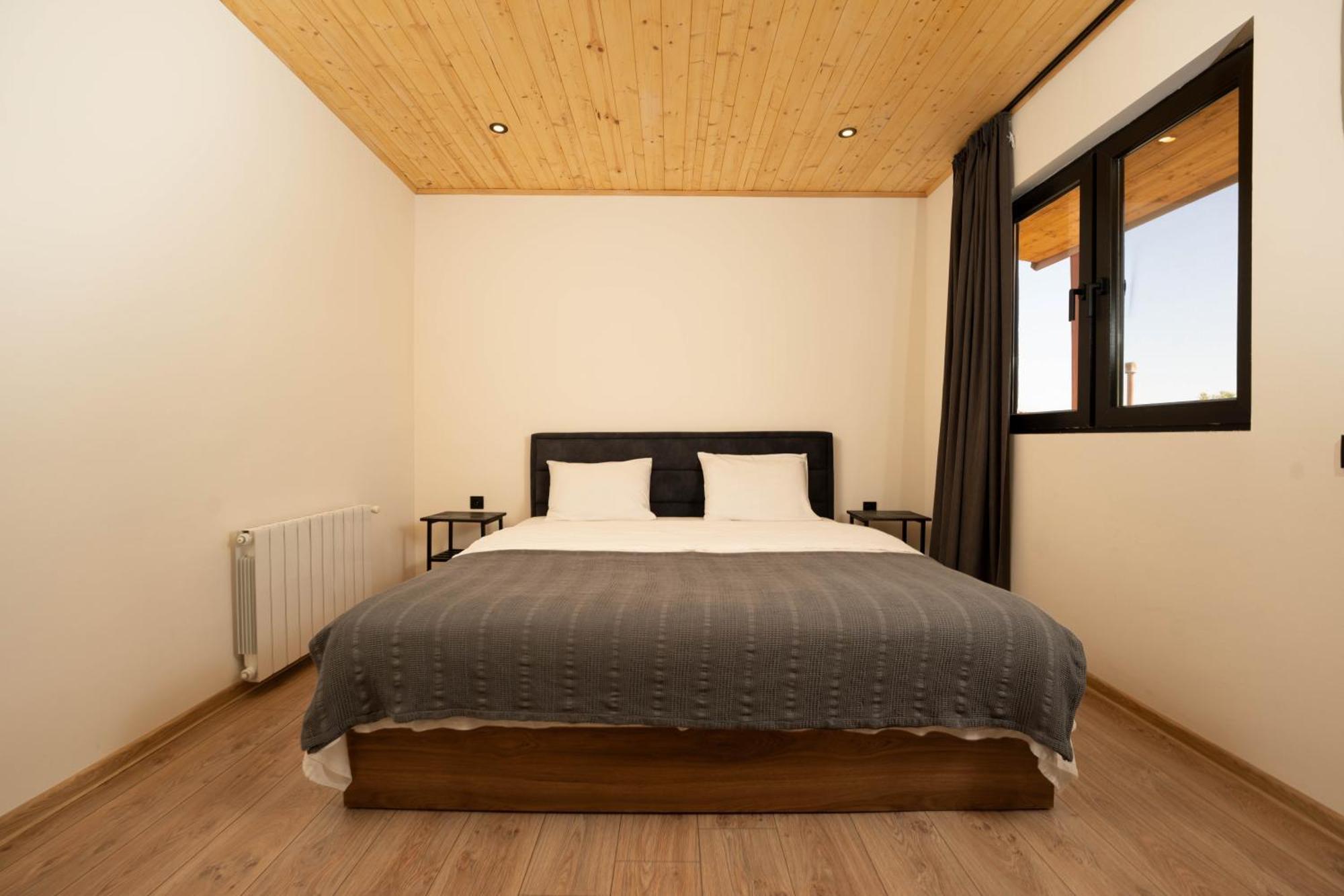 Tita Rooms Telavi Exterior foto